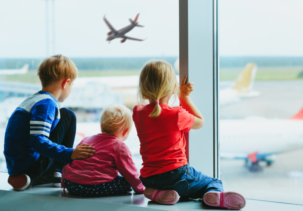 tips for traveling in an airport